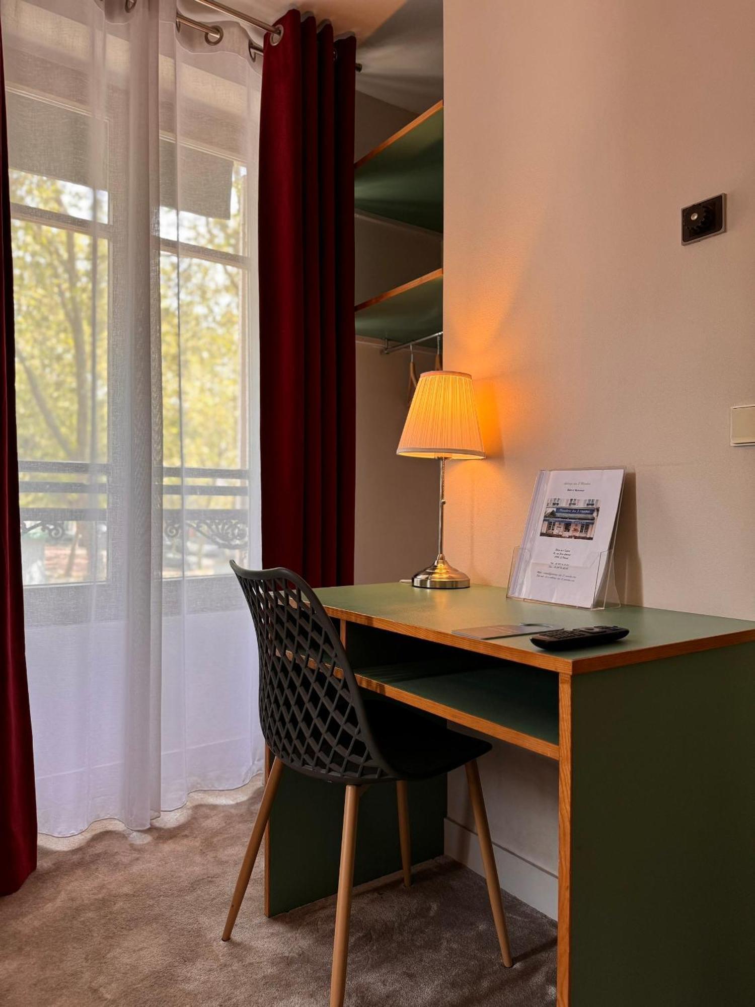 Hotel Paris Vesinet- Logis Hotel Restaurant Le Vésinet Εξωτερικό φωτογραφία